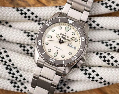 Seiko 5 Sports Automatic