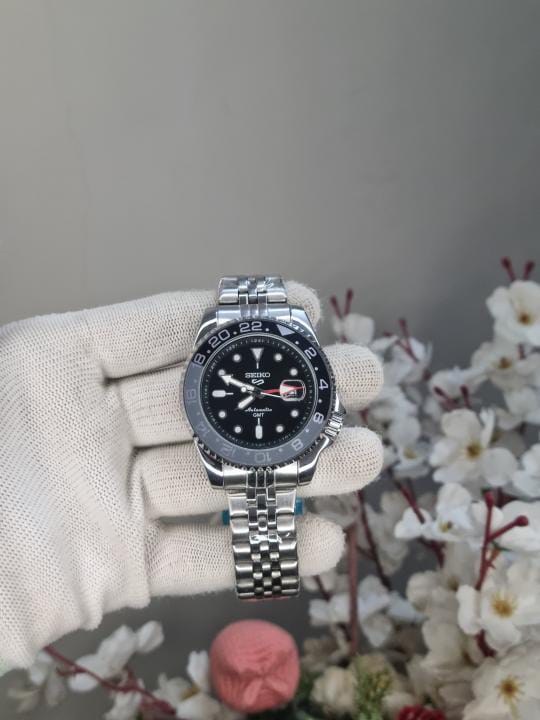 Seiko GMT Pack Grey Black AT436
