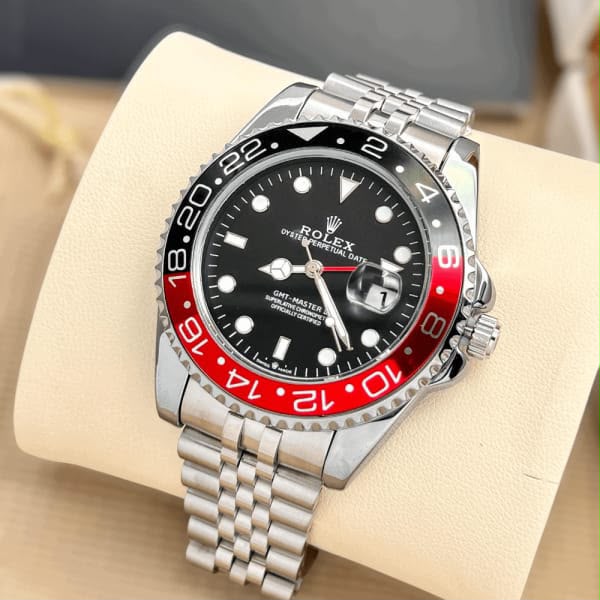 Rolex_GMT_Series_II_101